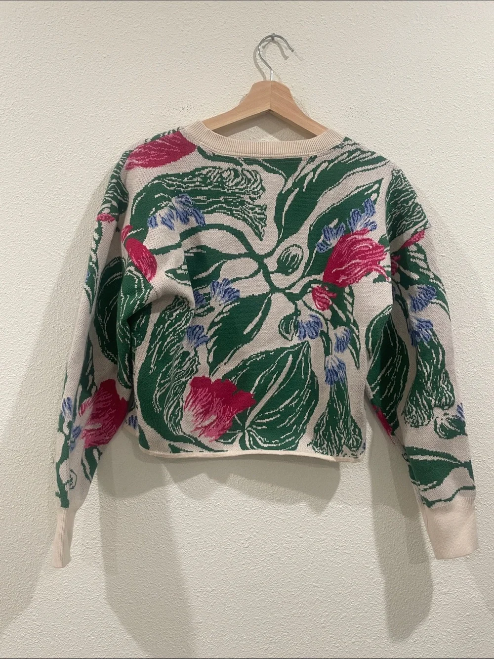 Anthropologie Yukiko Noritake Maeve Floral Crewneck Sweater Cropped Pink Green